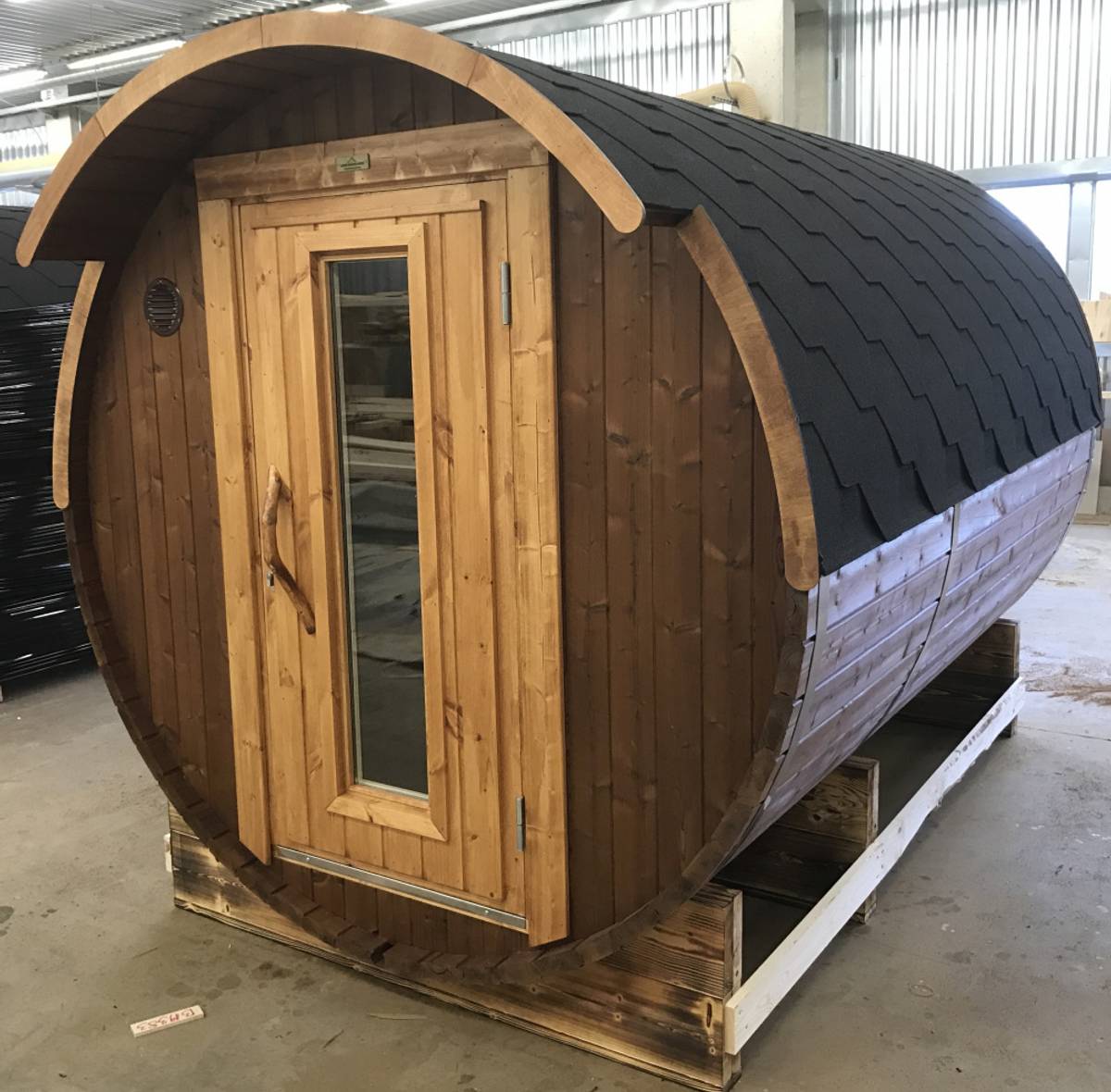 Badstutønne Uno Long Ø 2,0 × 2,8 m